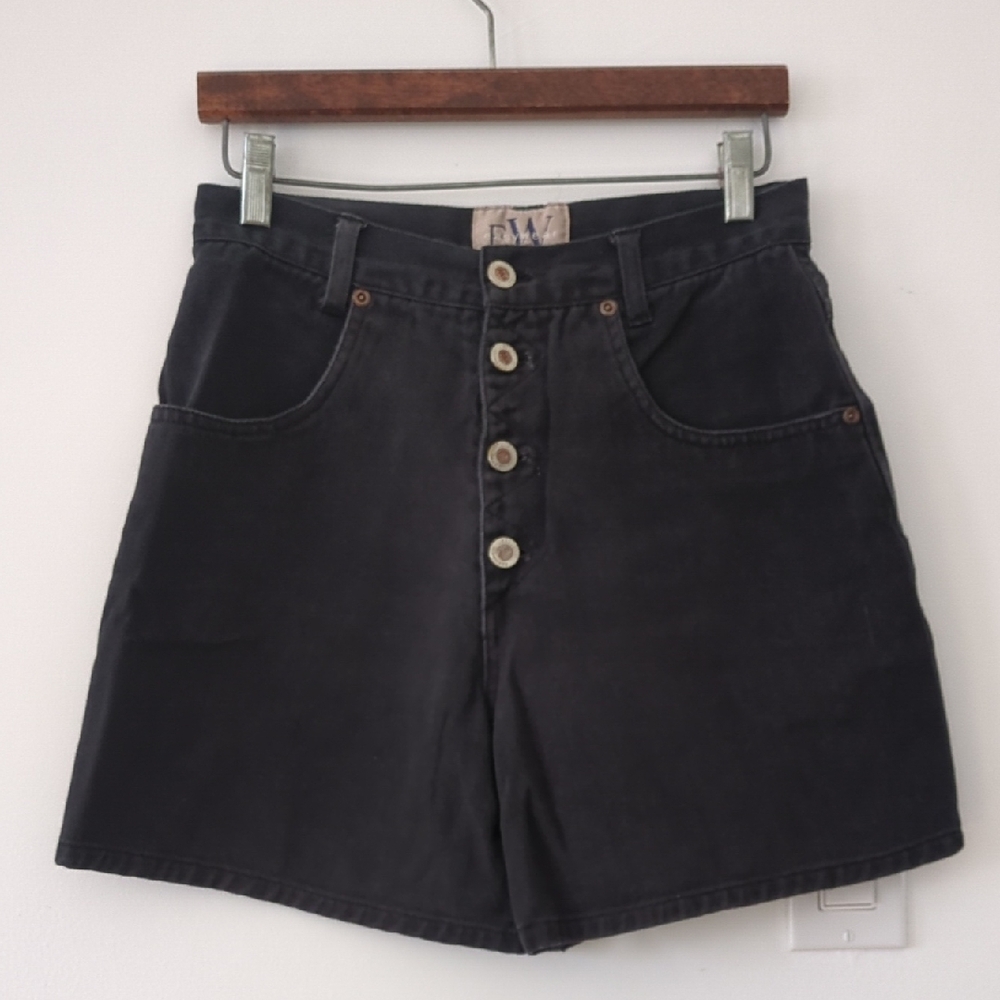 Black button-up Women's Shorts